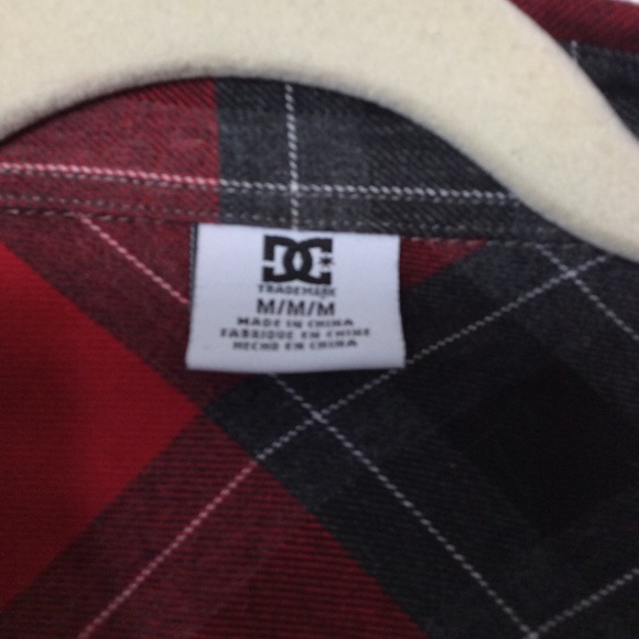 DC Plaid Flannel Shirt - Picture 4 of 5